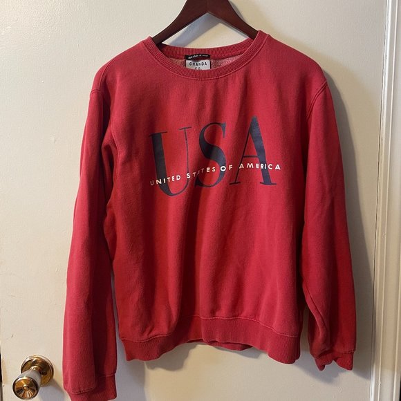 Red vintage inspired USA crewneck sweatshirt - Picture 1 of 2